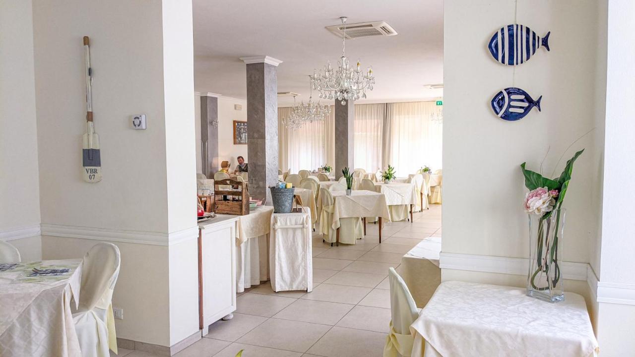 Hotel Explorer Червія Екстер'єр фото